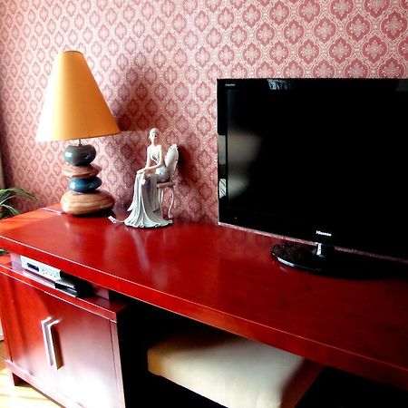 Overseas Chinese International Hotel Qingdao Extérieur photo