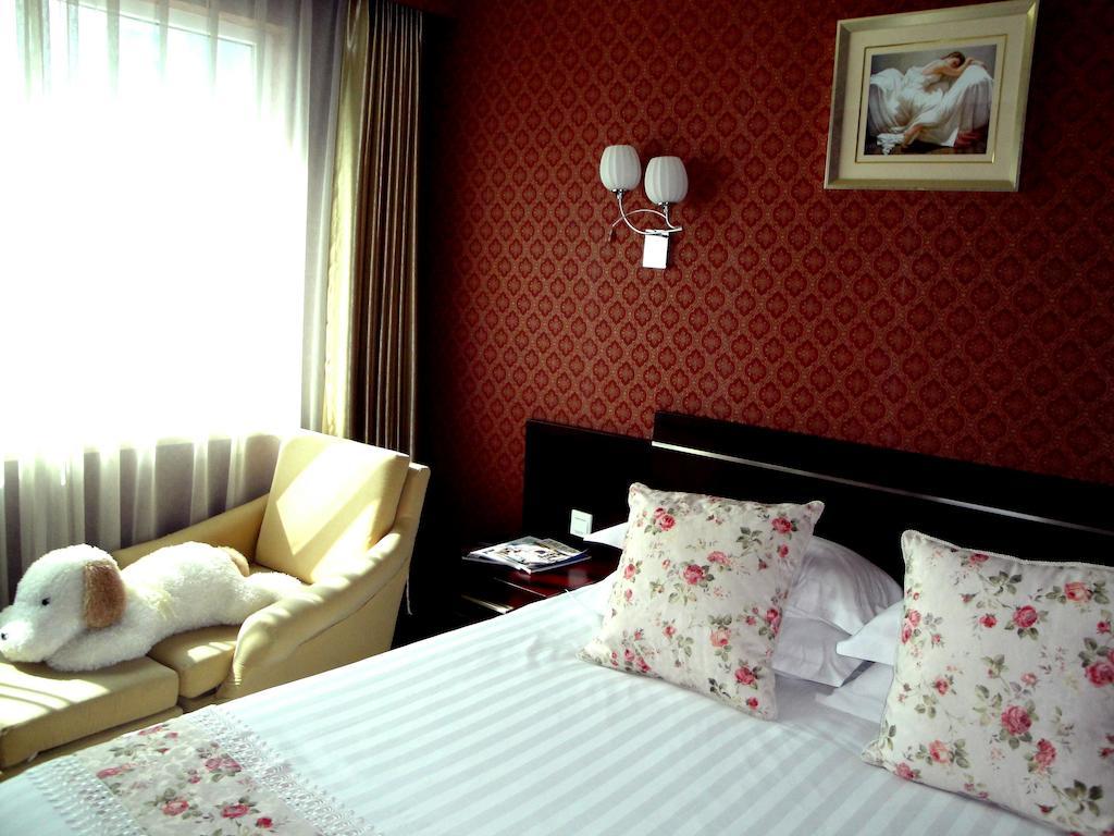 Overseas Chinese International Hotel Qingdao Extérieur photo